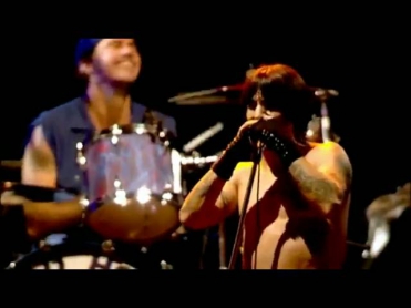 Red Hot Chili Peppers - Californication (LIVE at Slane Castle)